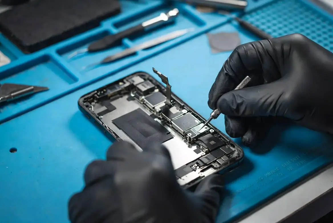 Ремонт подсветки iPhone XS